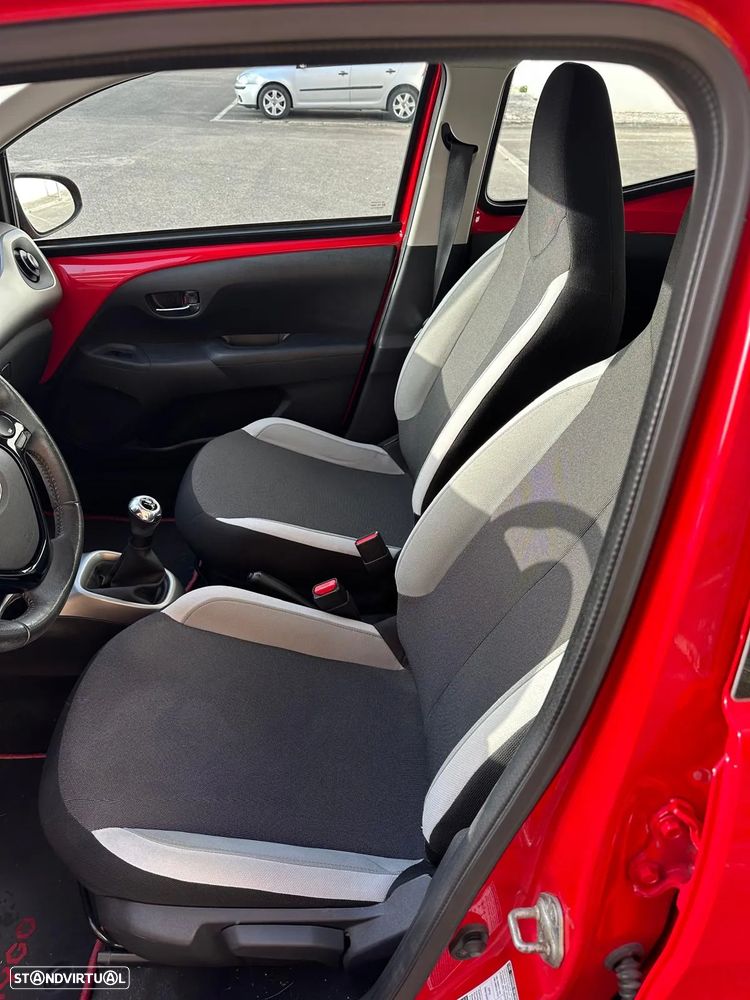 Toyota Aygo 1.0 X-Play+X-Touch - 8