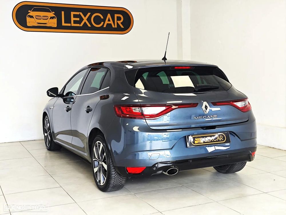 Renault Mégane ENERGY TCe 130 EDC INTENS - 52