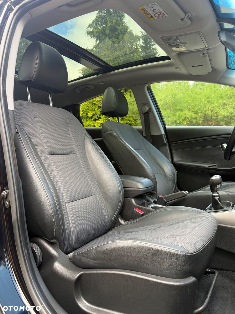 Hyundai i30 1.6 GDI Premium - 27