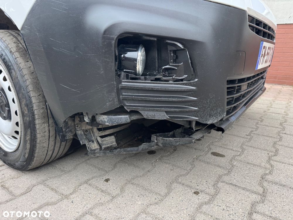 Citroën BERLINGO KLIMATYZACJA NAWIGACJA TEMPOMAT HAK - 17