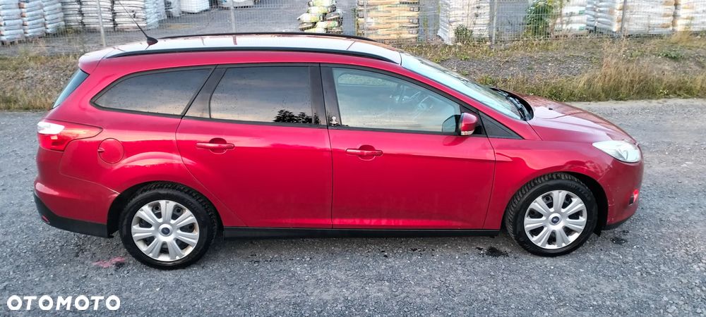 Ford Focus 1.6 TDCi DPF Champions Edition - 26
