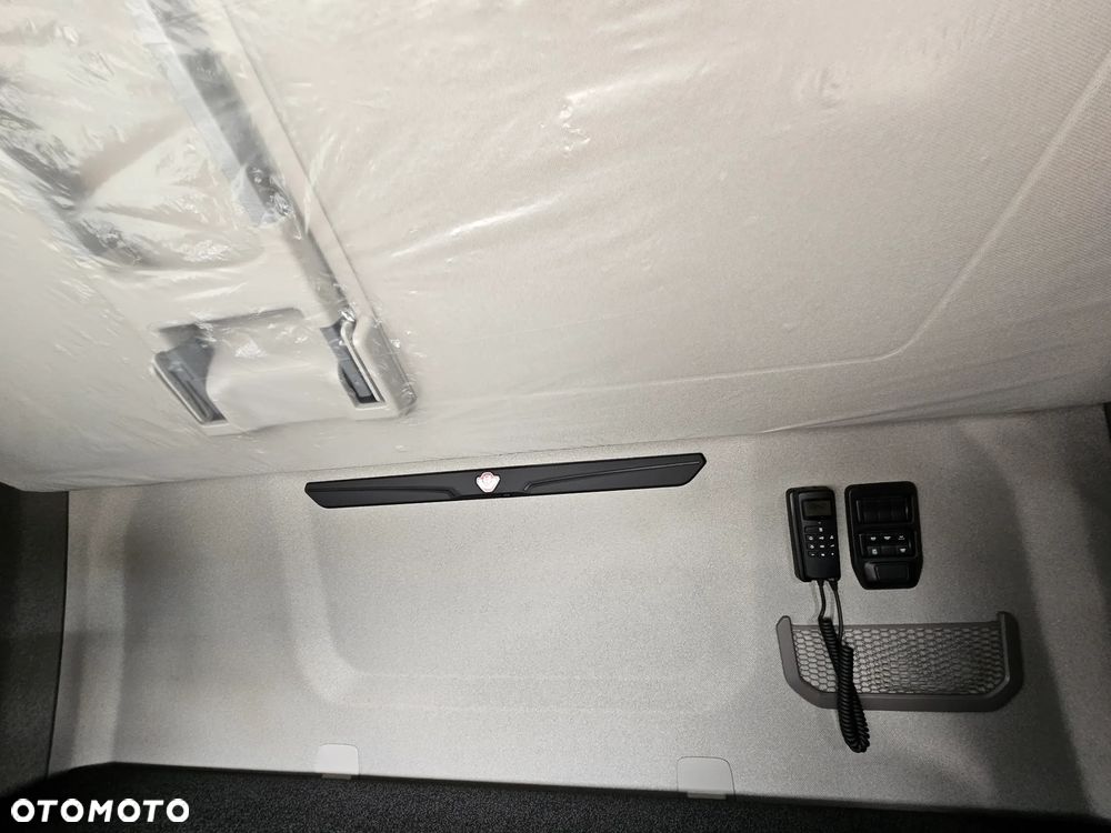 Scania R530 V8 XENON LEDY RETARDER KLIMA POST.HYDRAULIKA! - 32