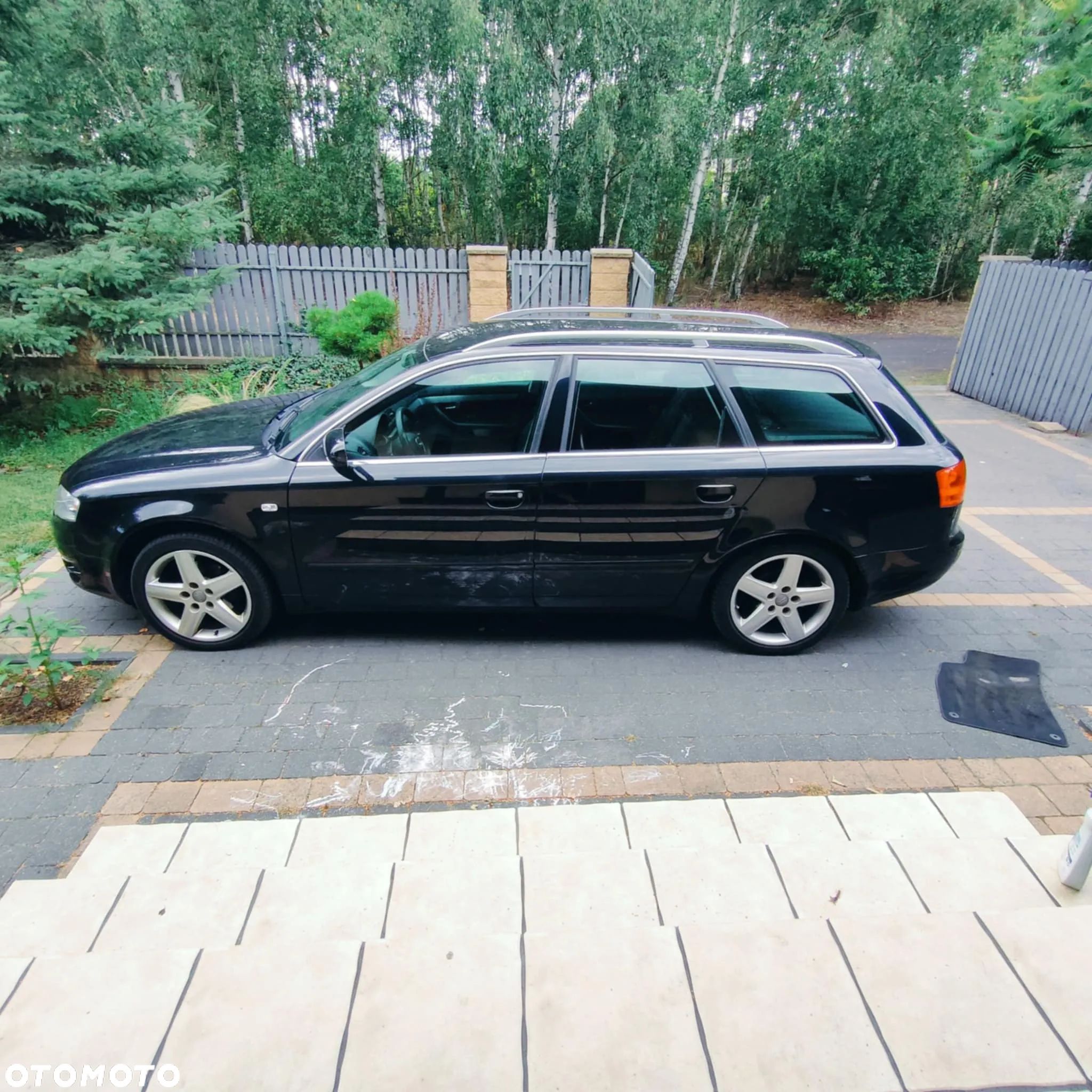 Audi A4 Avant - 1