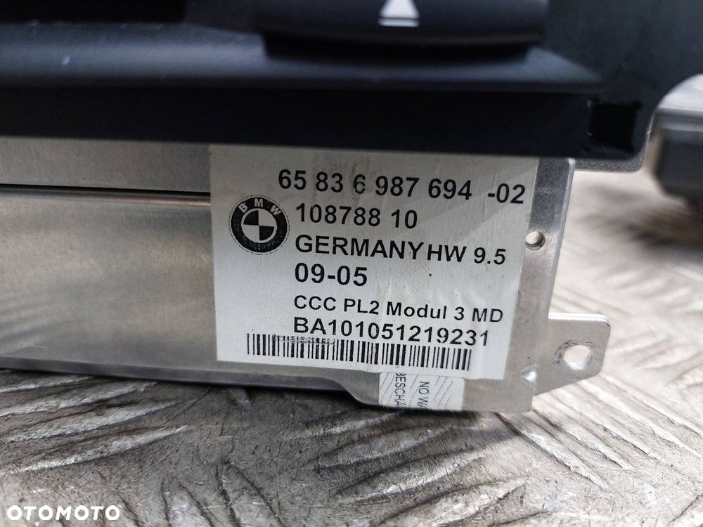 CZYTNIK NAWIGACJI + PANEL IDRIVE + WYŚWIETLACZ BMW E90 6987694 6973672 - 3