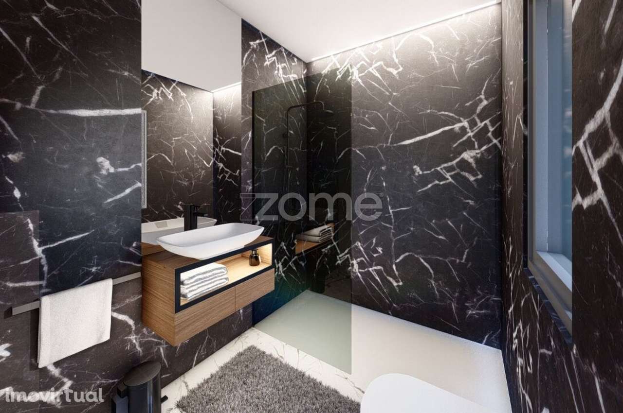 Moradia T3 com Piscina e garagem Perto de São Martinho - Grande imagem: 5/7