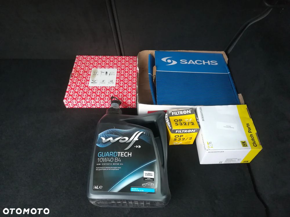 Ford Focus 1.8 Connection - 16