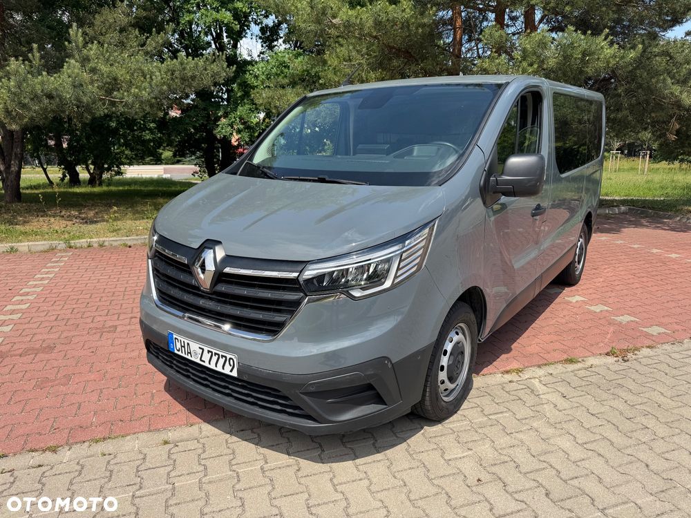 Renault Trafic - 1