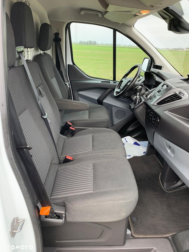 Ford Transit Custom - 17