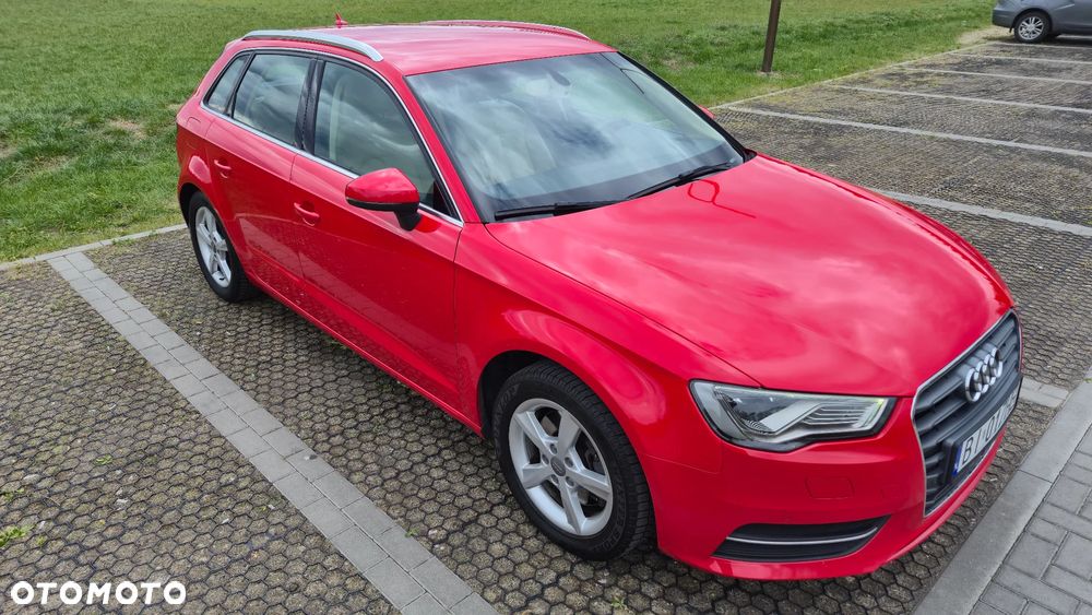 Audi A3 Sportback 1.8 TFSI Attraction - 3