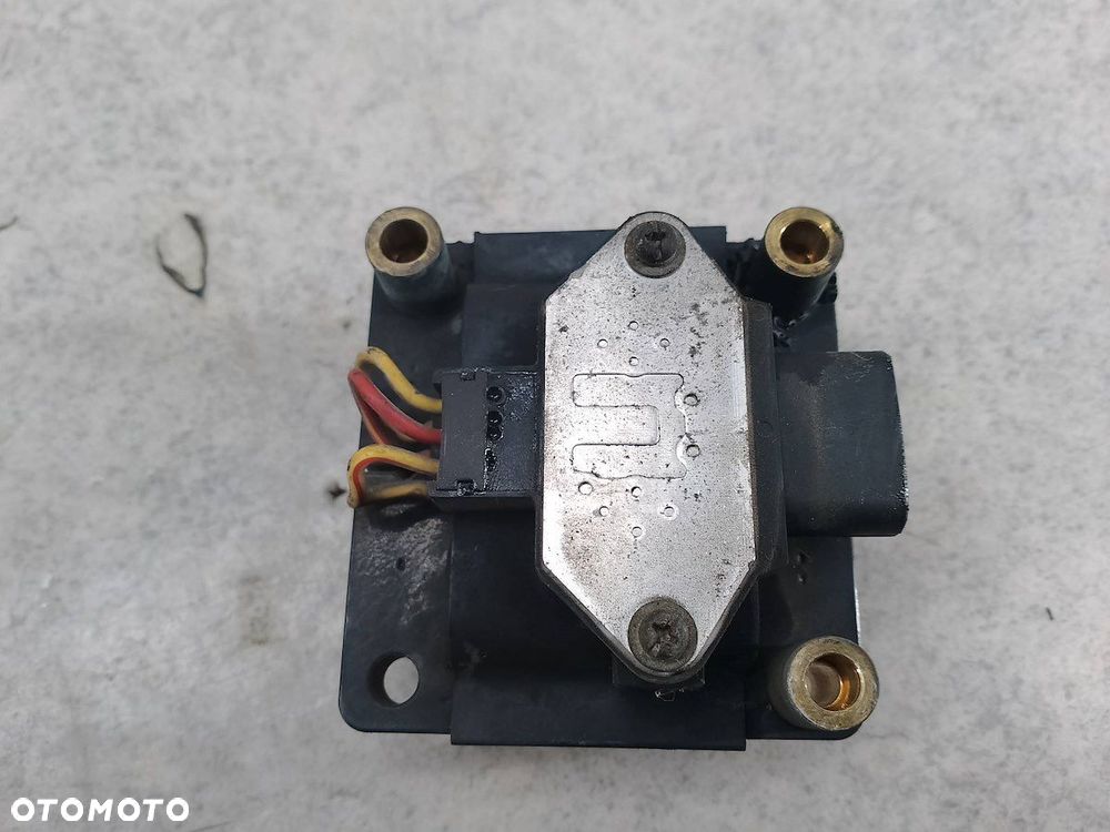 CEWKA ZAPŁONOWA SUBARU IMPREZA II 22435AA020 HITACHI 1.6 16V - 5