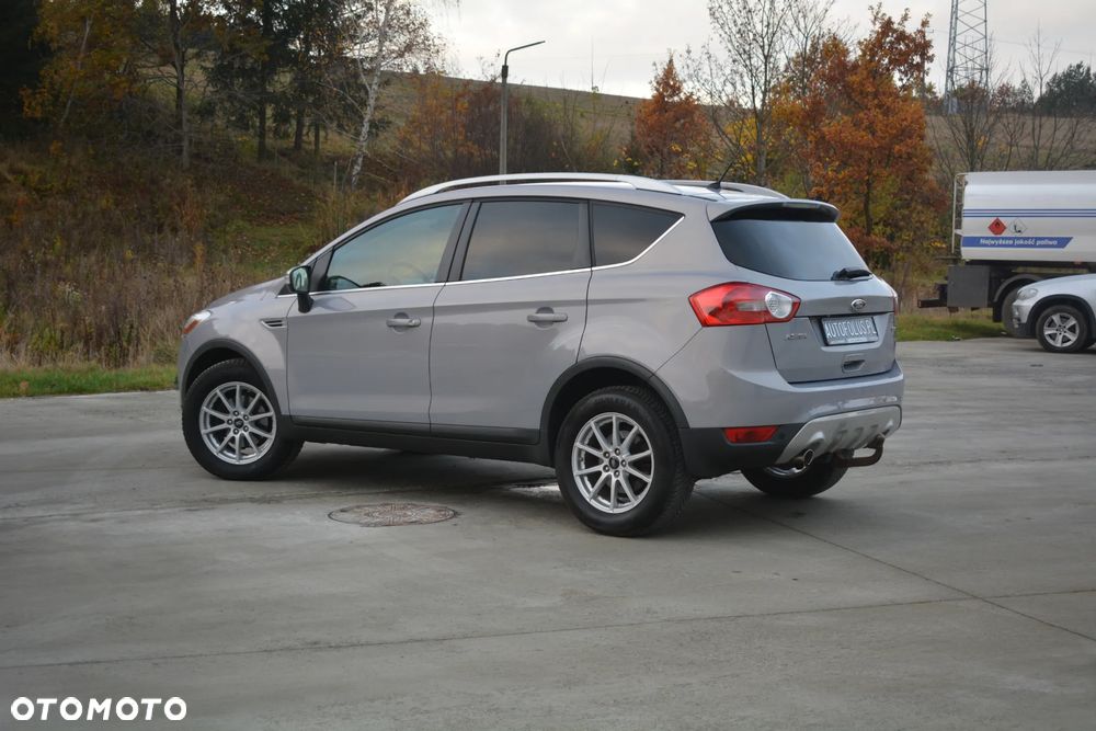 Ford Kuga - 11