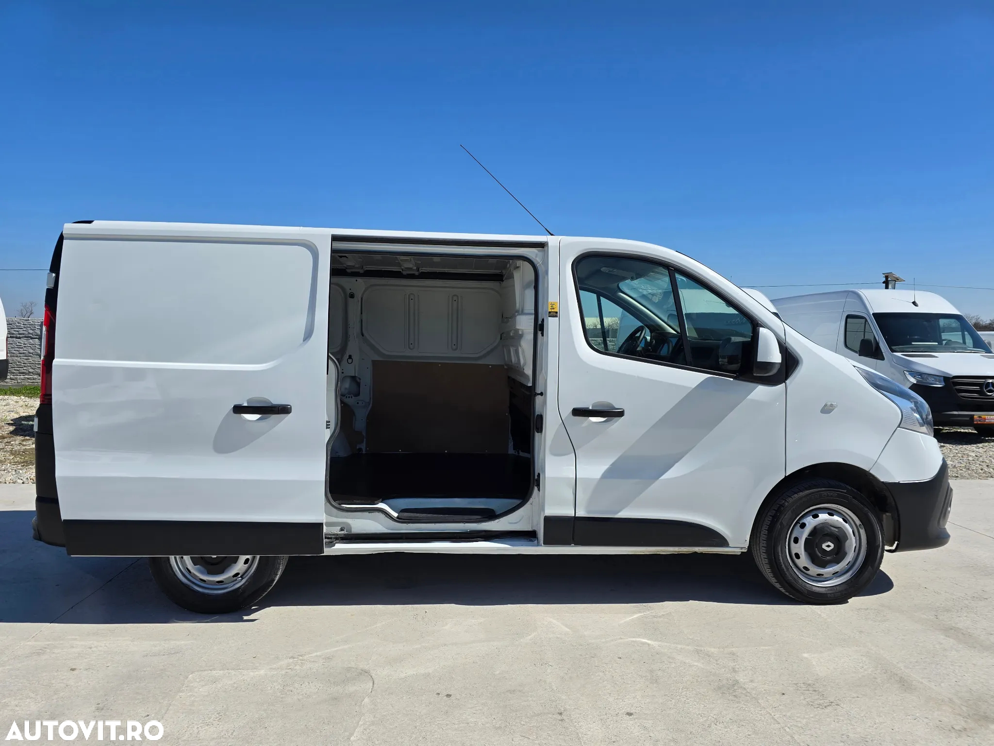 Renault Trafic L1H1 - 7