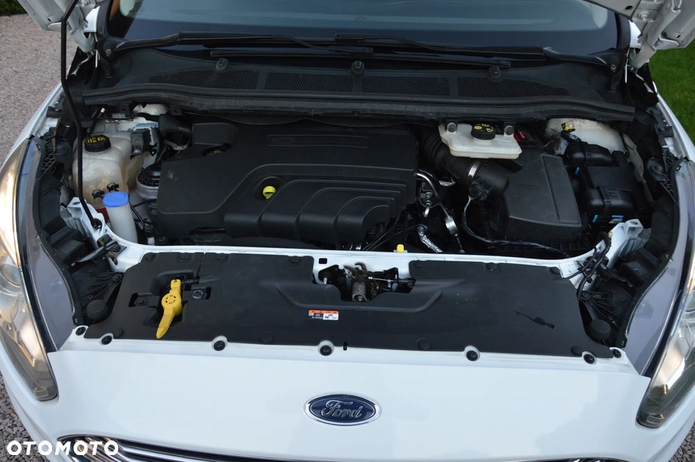 Ford S-Max - 40