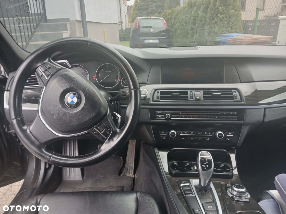 BMW Seria 5 520d Modern Line - 6