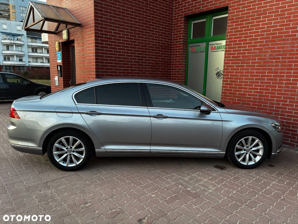 Volkswagen Passat 1.8 TSI BMT Highline - 1