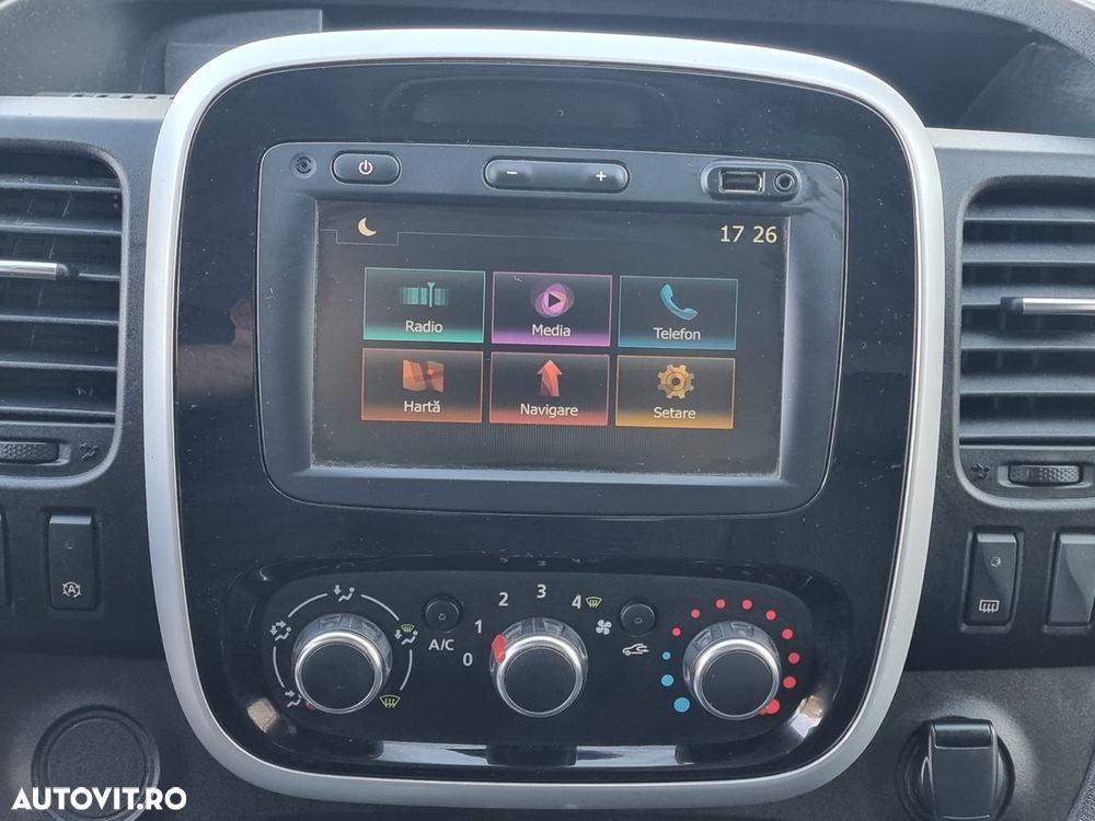 Renault Trafic - 6