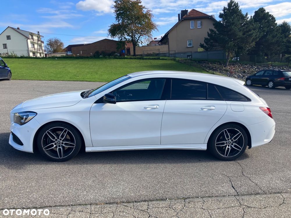 Mercedes-Benz CLA 220 4-Matic - 4