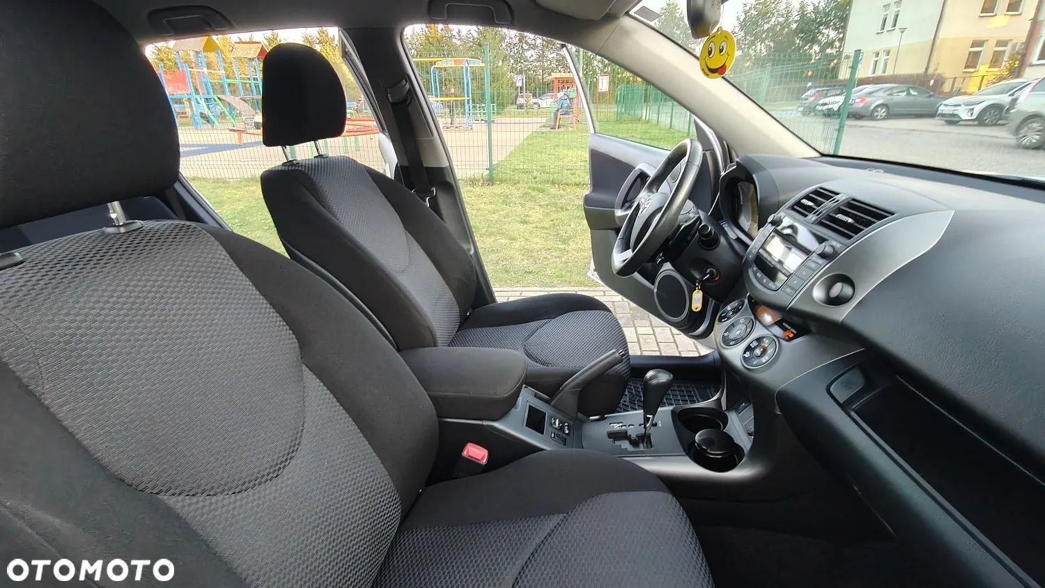Toyota RAV4 - 19