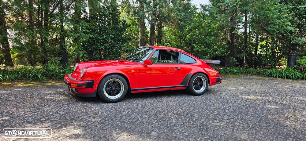 Porsche 911 Série G - 17