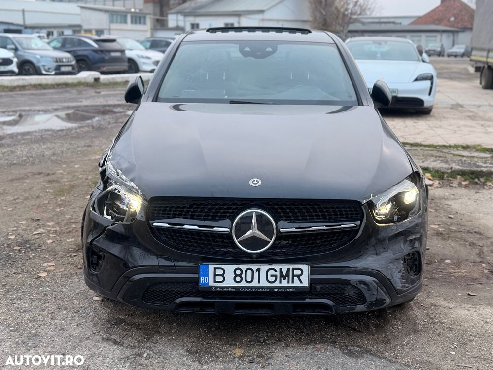 Mercedes-Benz GLC Coupe 300 4MATIC MHEV - 5