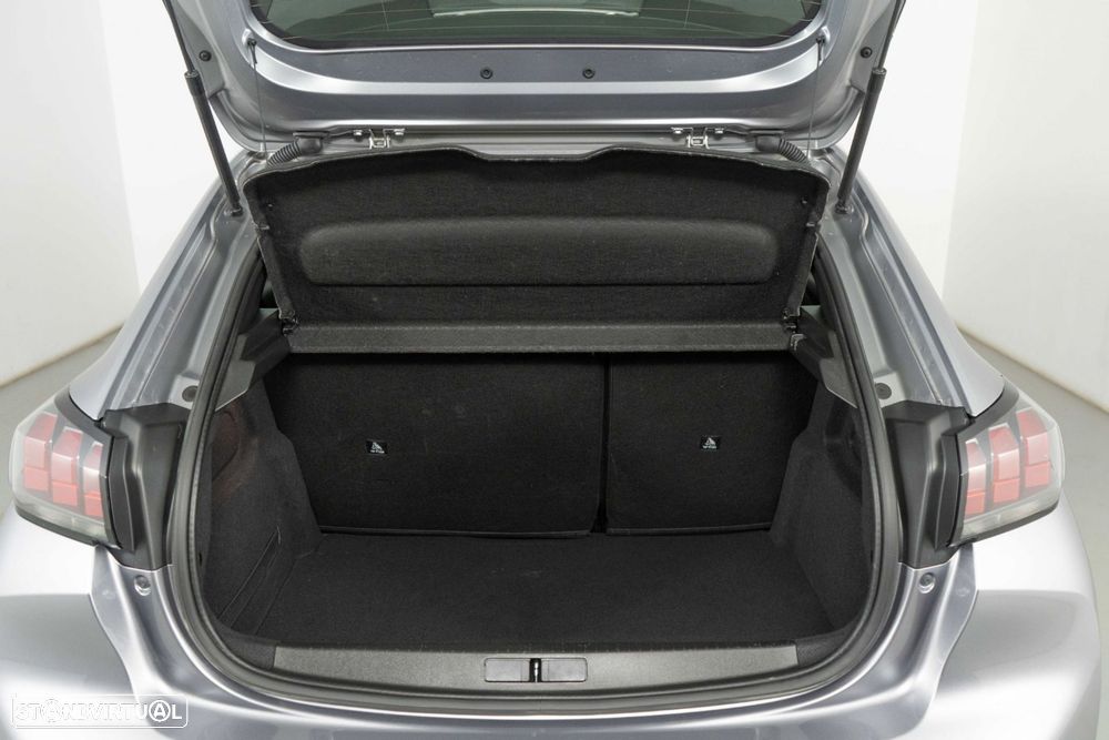 Peugeot e-208 50 kWh Active Pack - 23