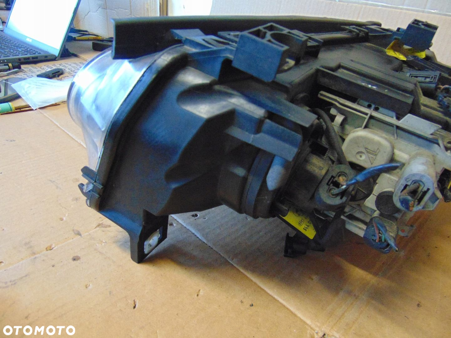 LAMPA PRAWA PRAWY PRZÓD PRZEDNIA BMW 3 E46 COMPACT XENON EUROPA - 8