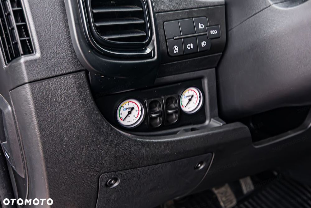 Fiat Ducato Maxi L3 Kontener 8EP + Winda 2.2 180KM - 17