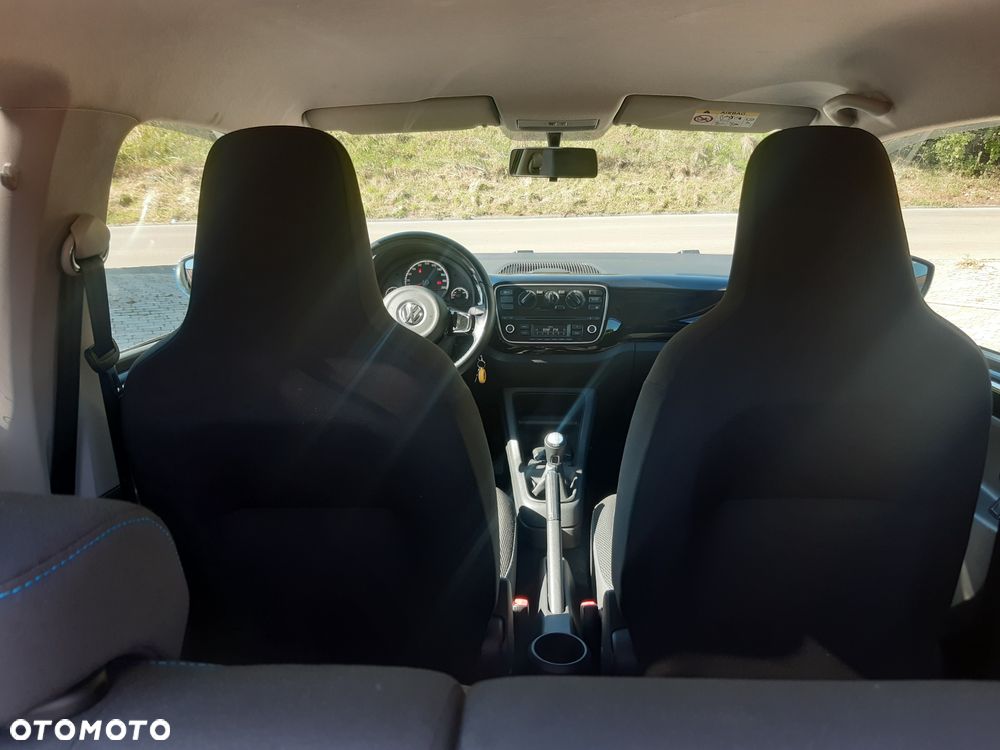 Volkswagen up! BlueMotion Technology cup - 5