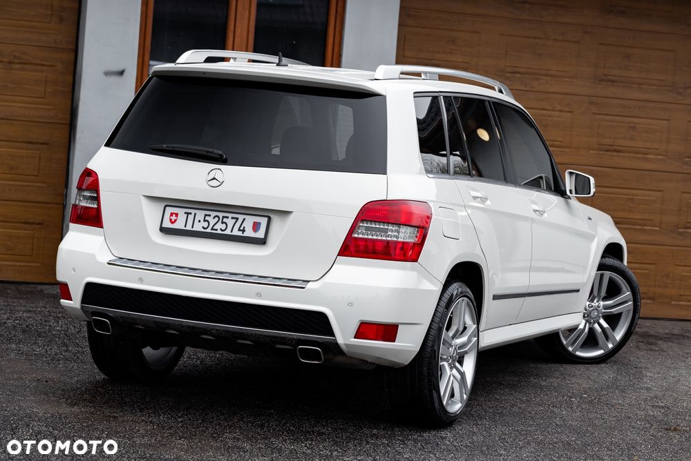 Mercedes-Benz GLK 250 CDI DPF 4Matic BlueEFFICIENCY 7G-TRONIC - 9