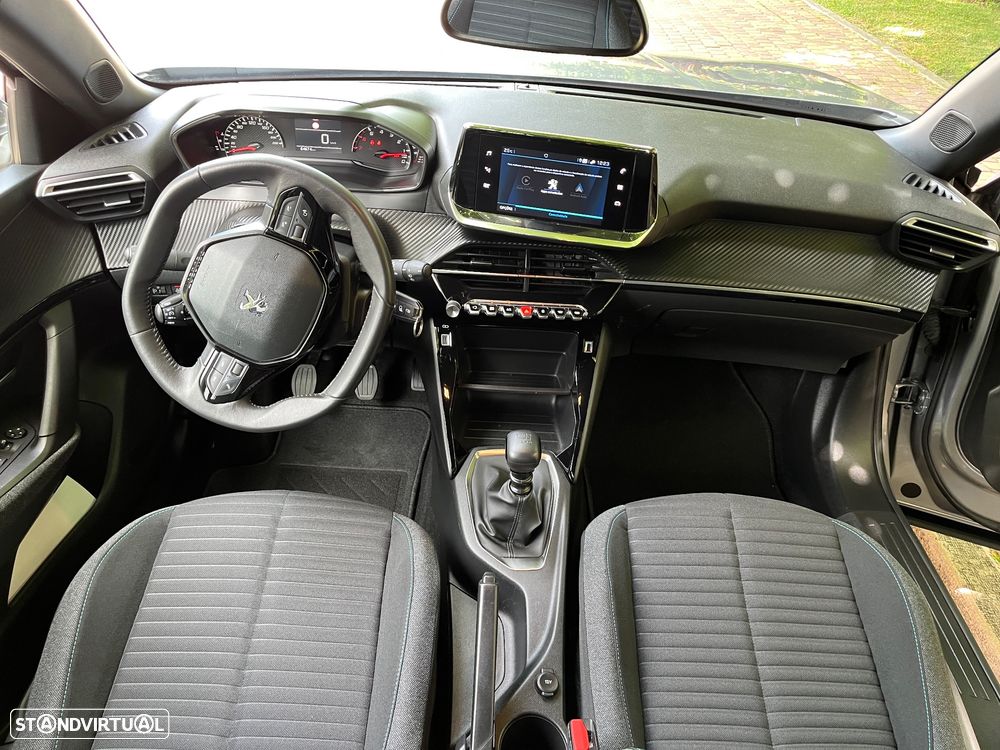 Peugeot 2008 1.2 PureTech Active Pack - 29