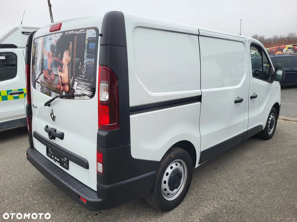 Renault TRAFIC L2H1 - 12