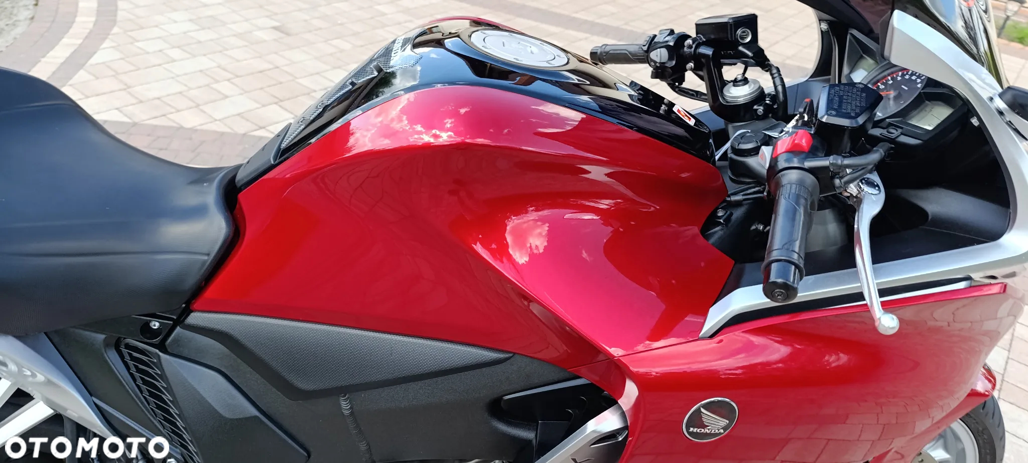 Honda VFR - 19