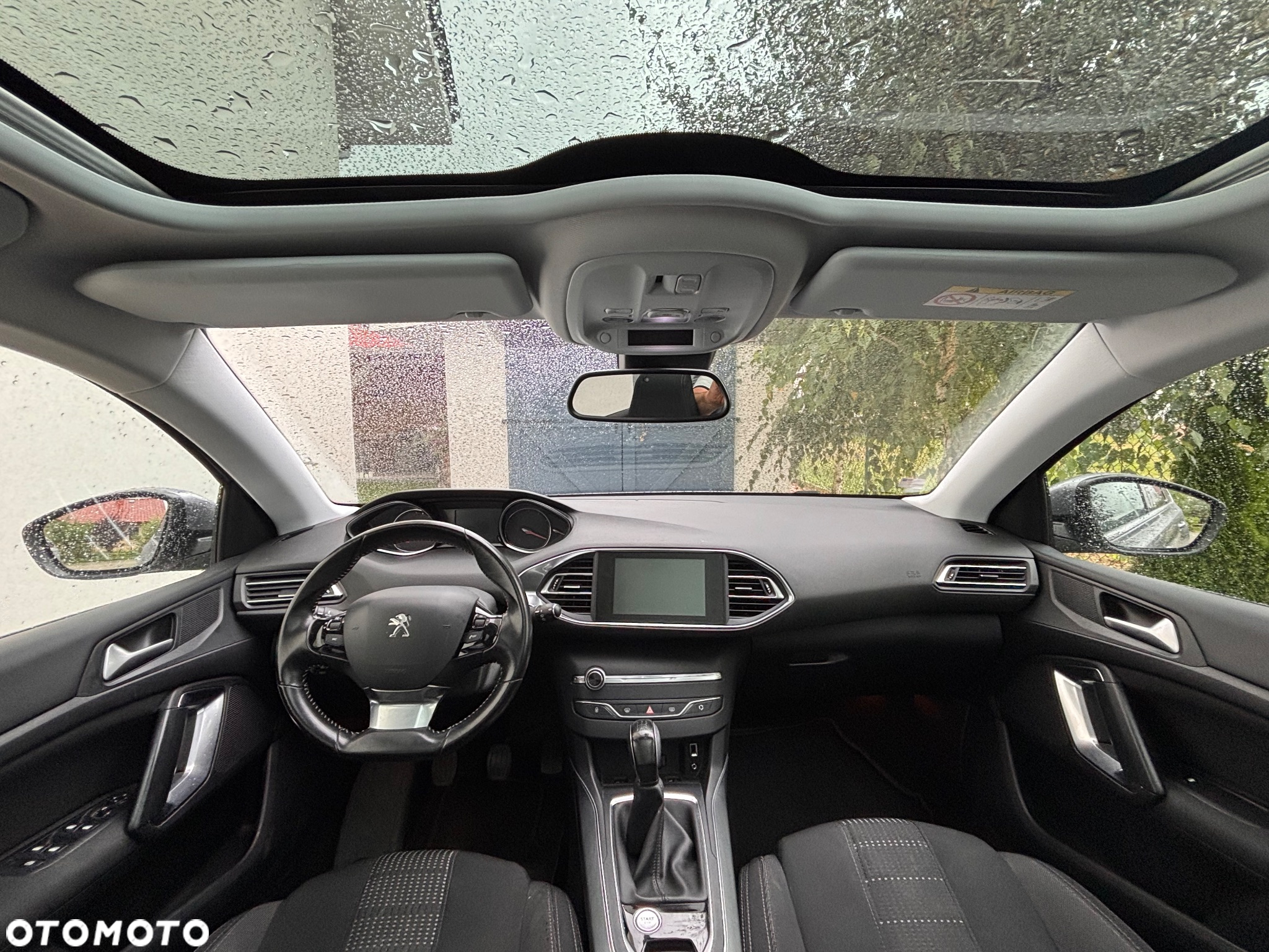 Peugeot 308 SW PureTech 110 Stop & Start Active Pack - 11