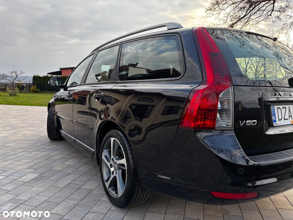 Volvo V50 DPF D2 Business Edition - 4