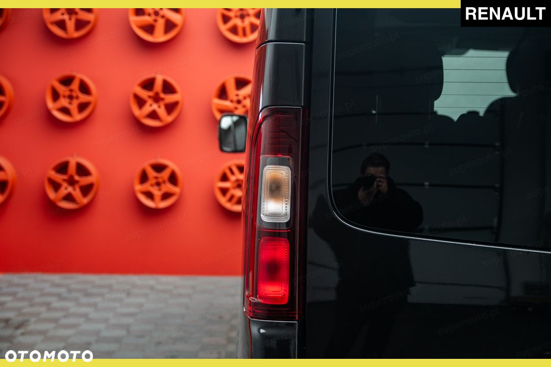 Renault Trafic - 13