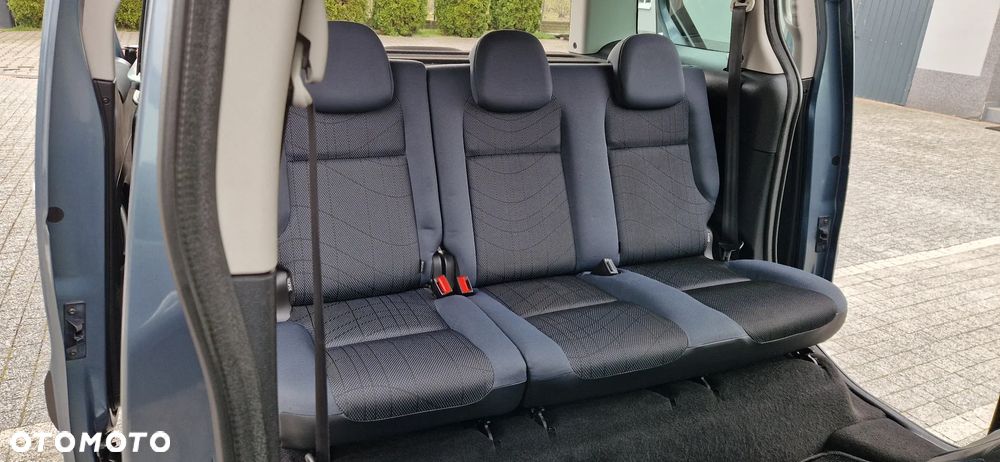 Peugeot Partner 120 VTi Active - 23