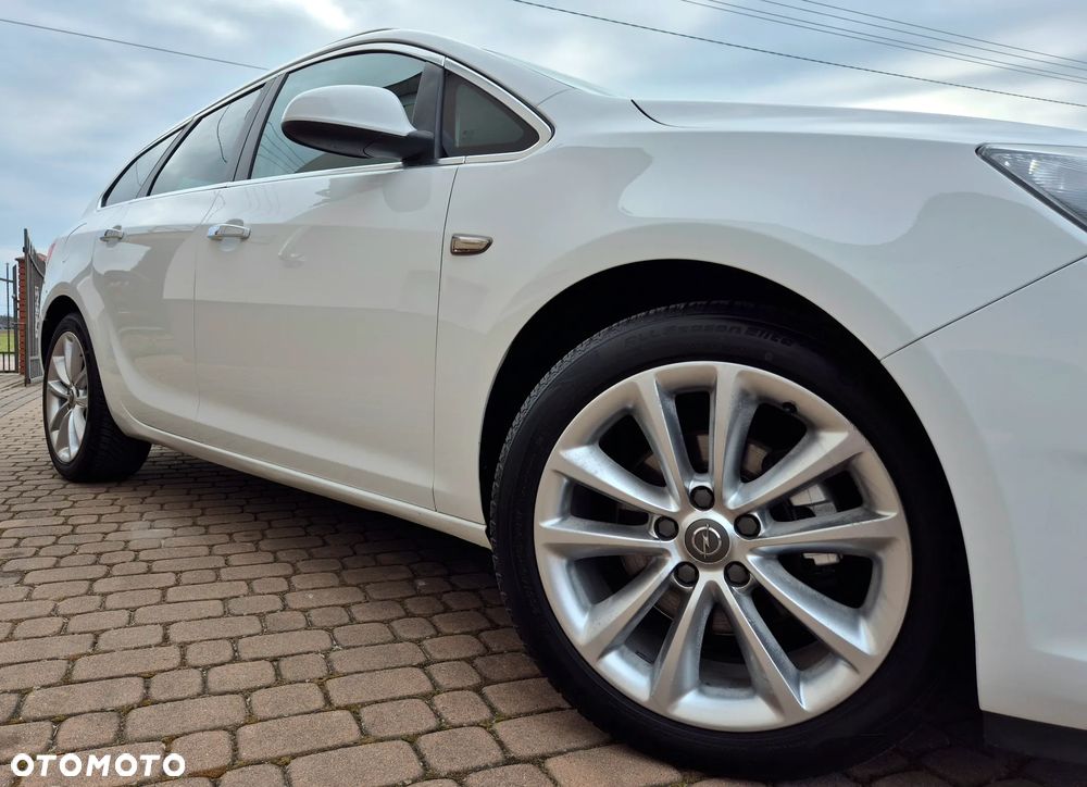 Opel Astra 2.0 CDTI DPF Innovation - 26