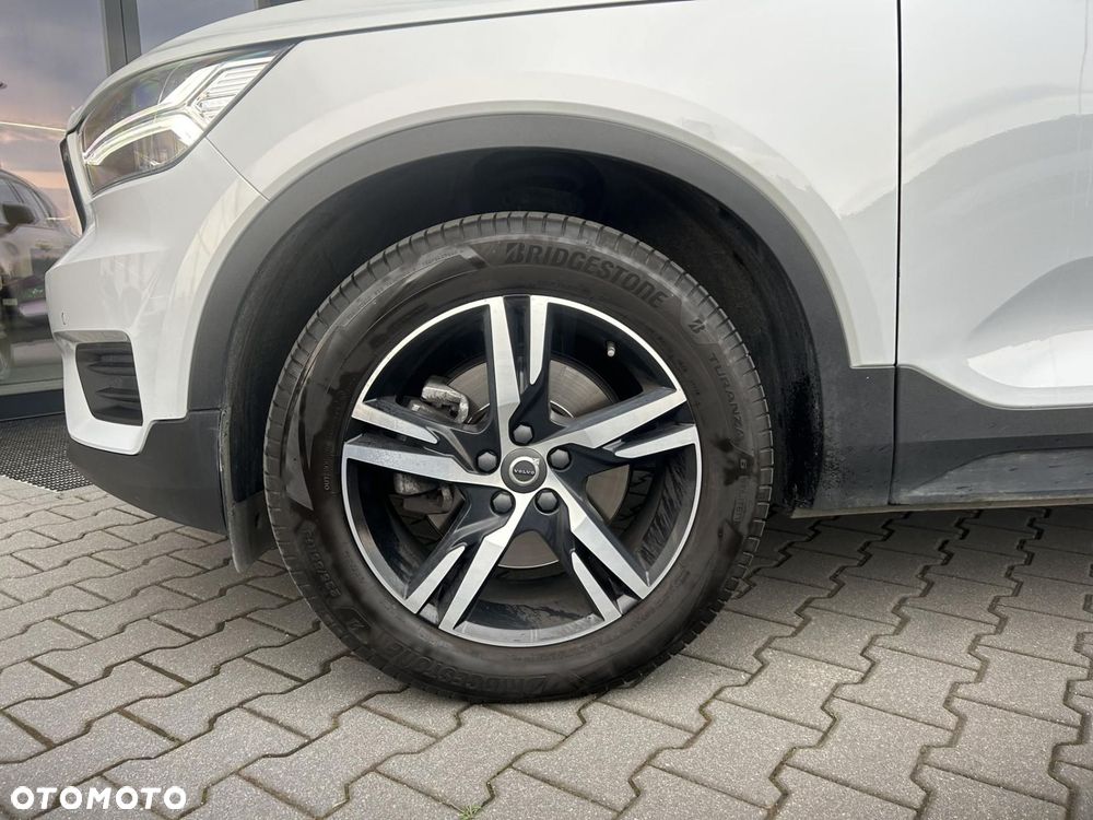Volvo XC 40 B4 B R-Design - 10