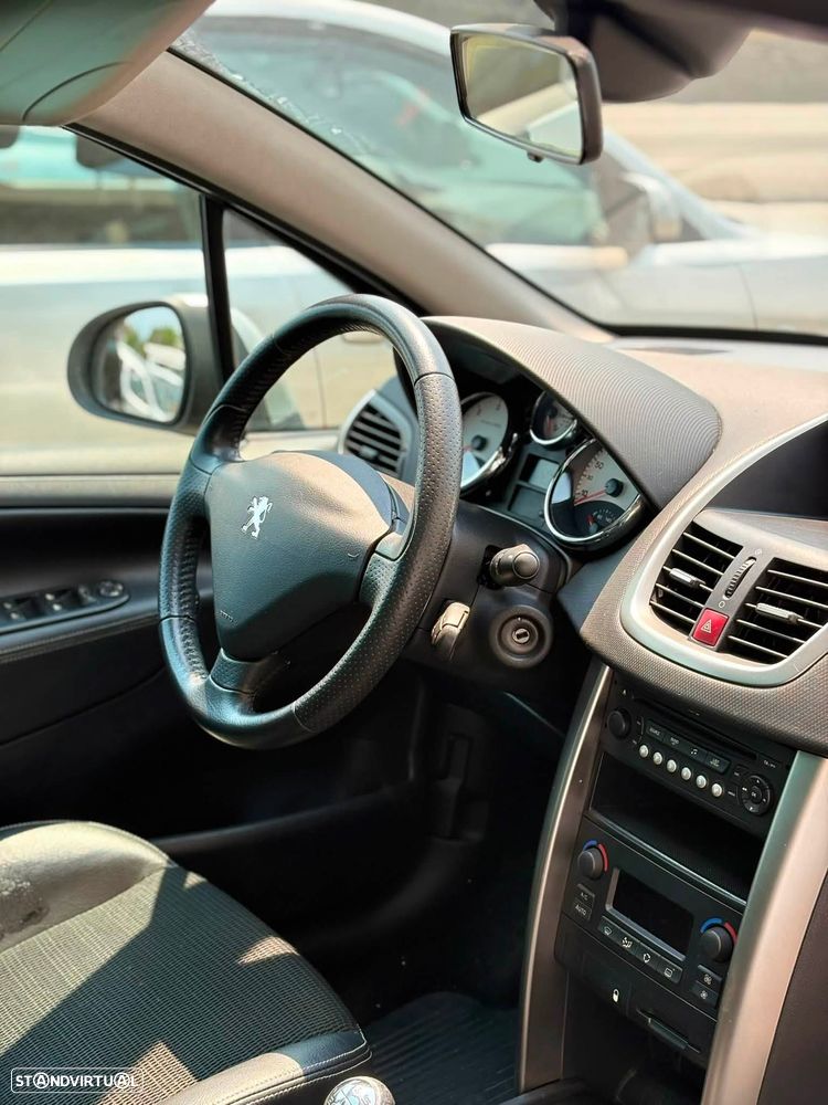 Peugeot 207 SW 1.6 HDi Outdoor FAP - 9
