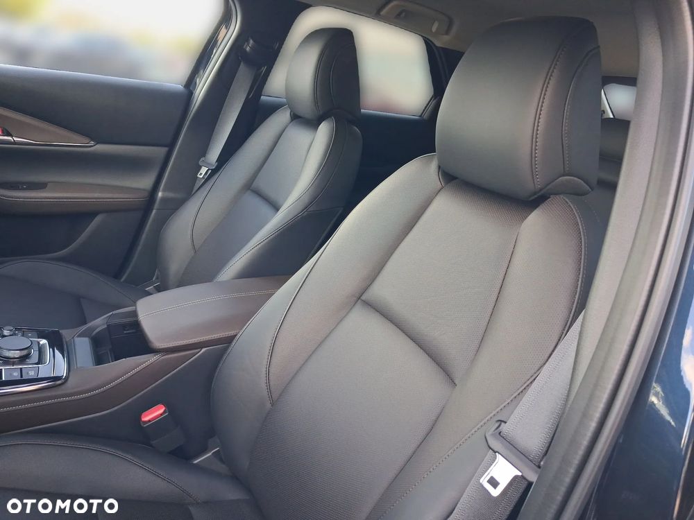 Mazda CX-30 2.0 mHEV Takumi 2WD - 12