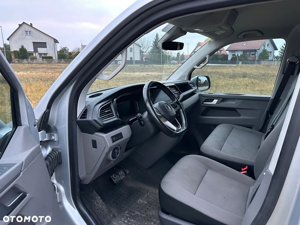 Volkswagen Transporter T6 - 16