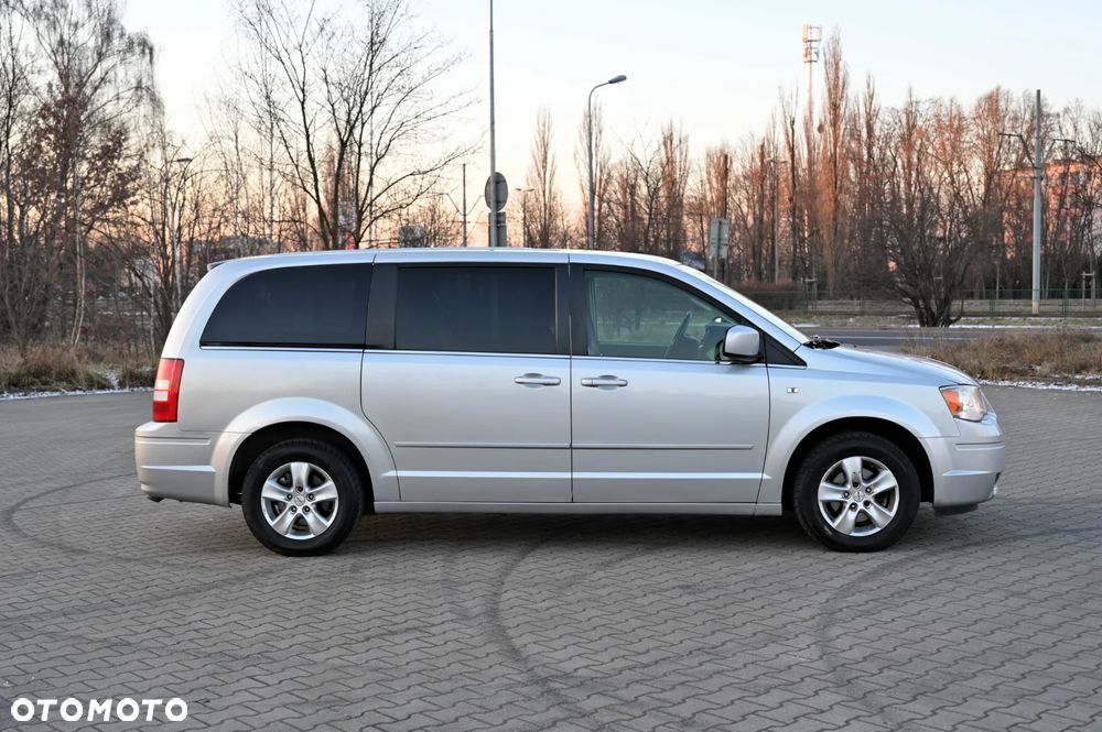 Chrysler Grand Voyager 2.8 CRD Automatik Limited - 5