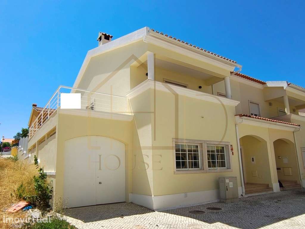 ESPAÇOSA Moradia T4 + Anexo (sala e wc). PALMELA - Grande imagem: 4/60