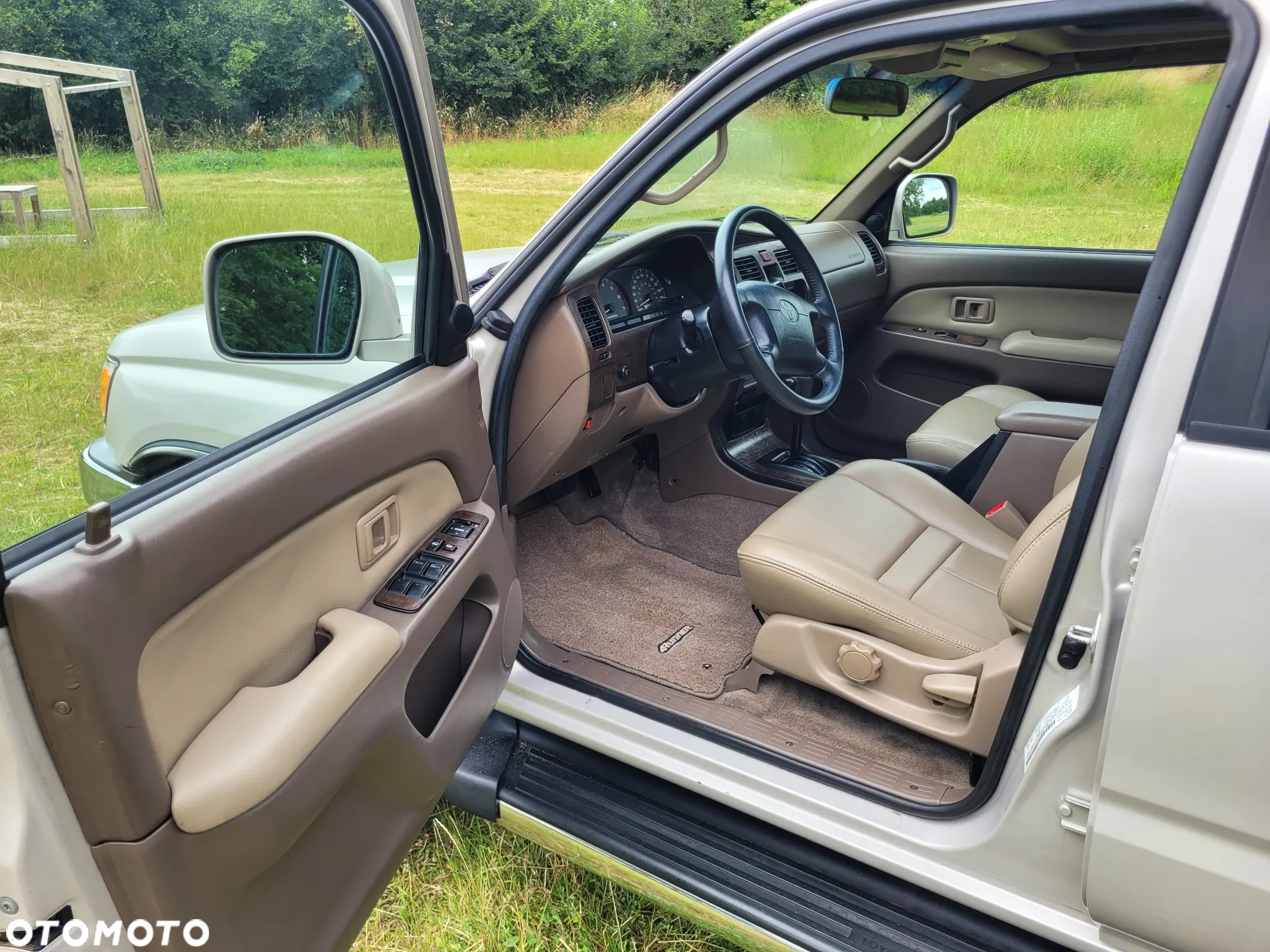Toyota 4-Runner - 12