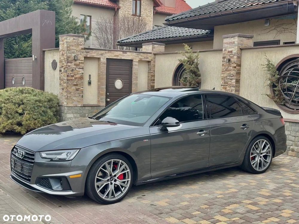 Audi A4 Limousine 2.0 TFSI quattro S tronic design - 4