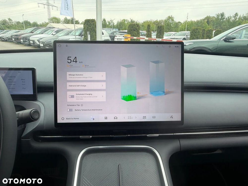 Geely Starray EM-i 1.5 PHEV Pro - 25
