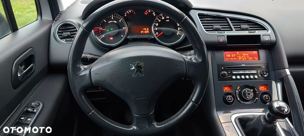 Peugeot 3008 - 11