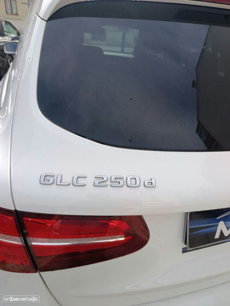Mercedes-Benz GLC 250 d AMG Line 4-Matic - 9