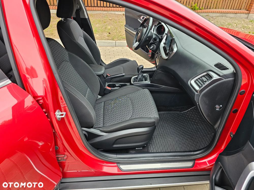 Kia XCeed 1.4 T-GDI L Business Line - 12