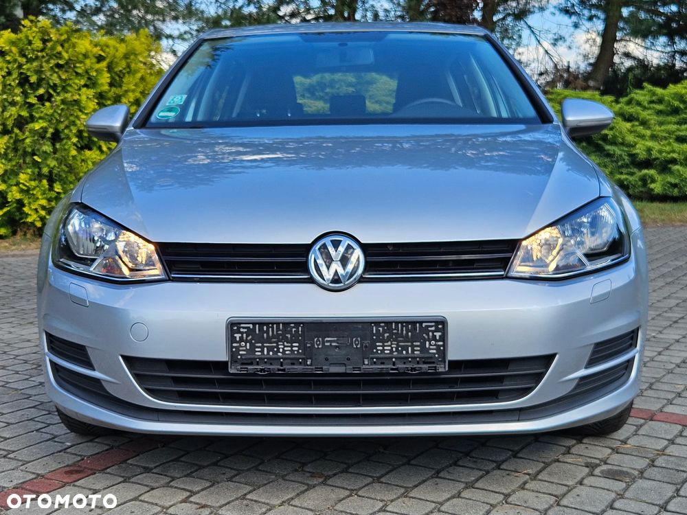 Volkswagen Golf 1.2 TSI BMT Comfortline - 9